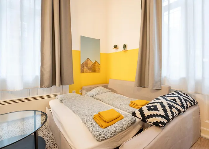 Appartement Charming In The Heart Of The Jewish Quarter W41 Yellow *